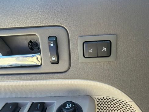 Used 2010 Ford Edge Limited AWD/4WD image 26
