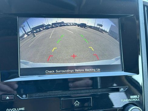 Used 2022 Subaru Crosstrek 2.0i Premium w/ Moonroof Package image 23