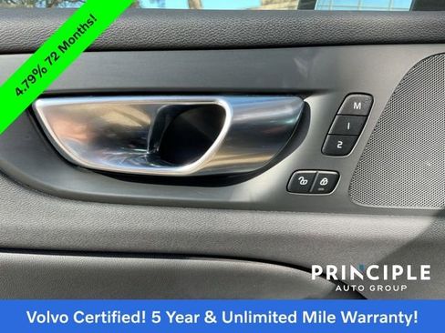 Certified 2025 Volvo S60 B5 Core image 22