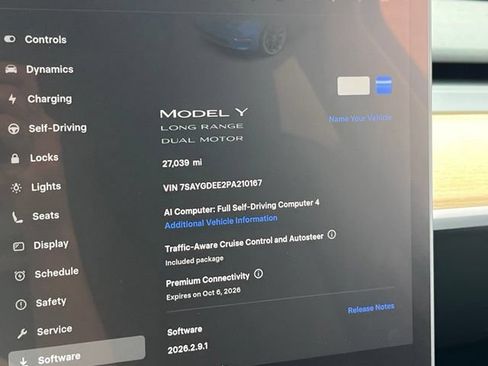 Used 2023 Tesla Model Y Long Range AWD/4WD image 22