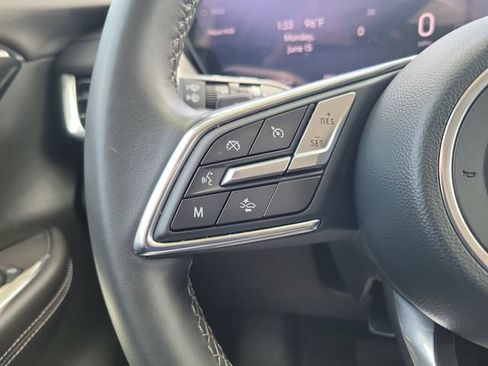 Used 2025 Buick Envision Preferred AWD/4WD image 21