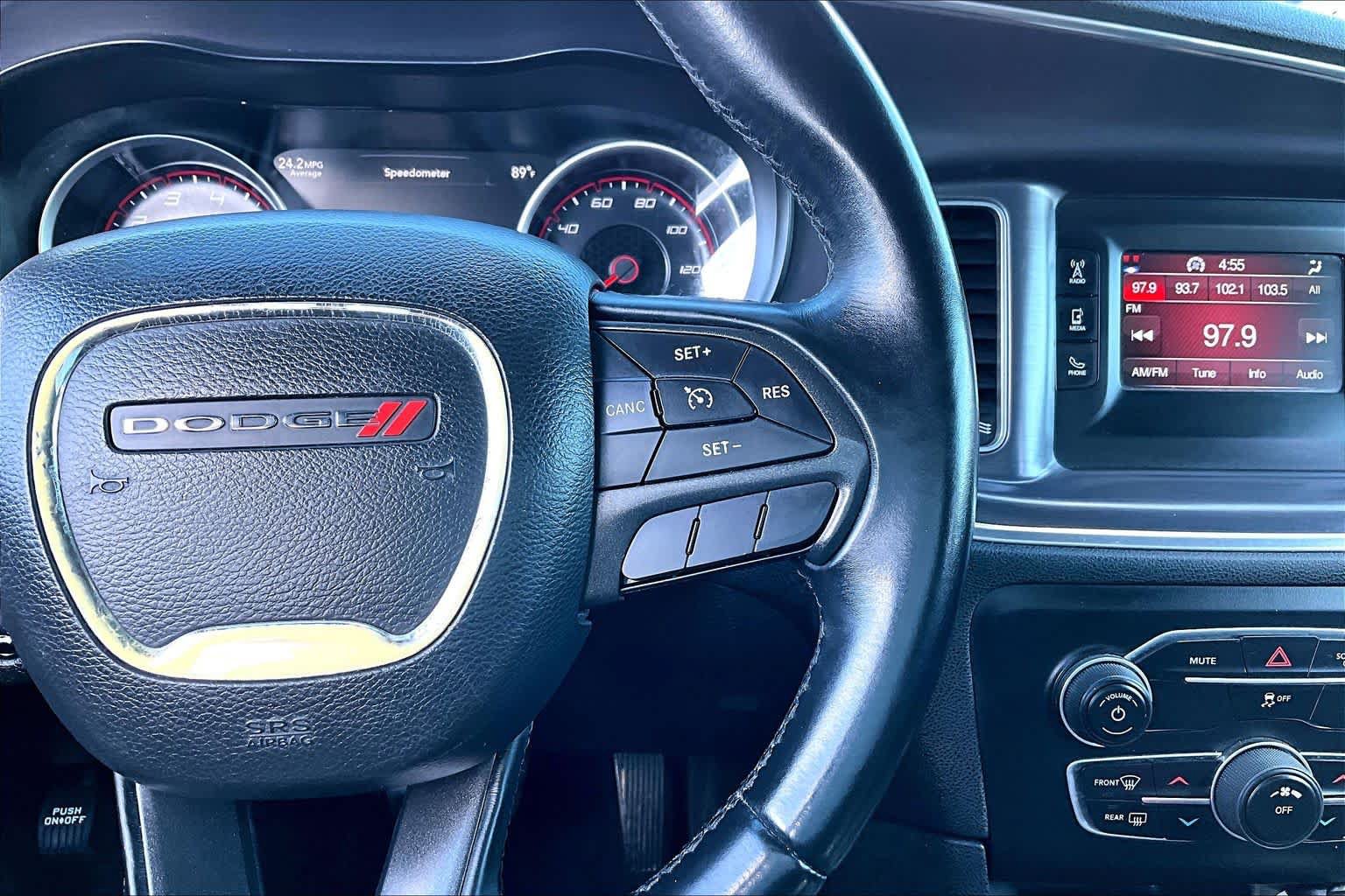 Used 2017 Dodge Charger SE RWD image 25