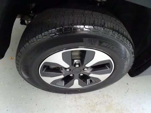 Certified 2023 Jeep Grand Cherokee 4WD 4xe image 32