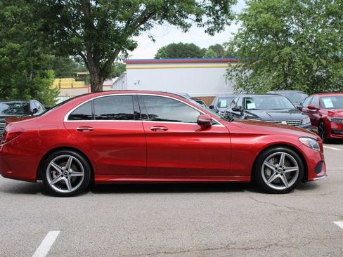 Used 2017 Mercedes-Benz C 300 Sedan image 5