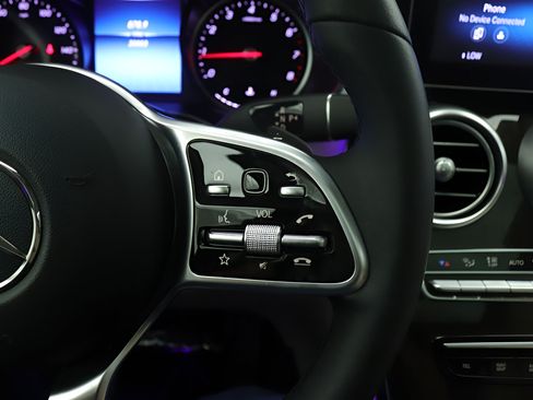 Certified 2022 Mercedes-Benz GLC 300 image 12