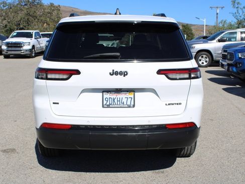 Used 2023 Jeep Grand Cherokee L Limited w/ Black Appearance Package image 5