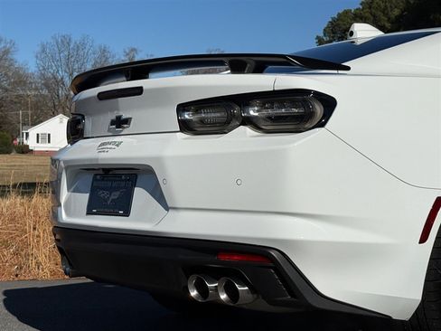 Used 2024 Chevrolet Camaro SS image 35