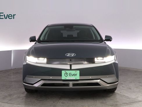 Used 2024 Hyundai Ioniq 5 Limited RWD image 12