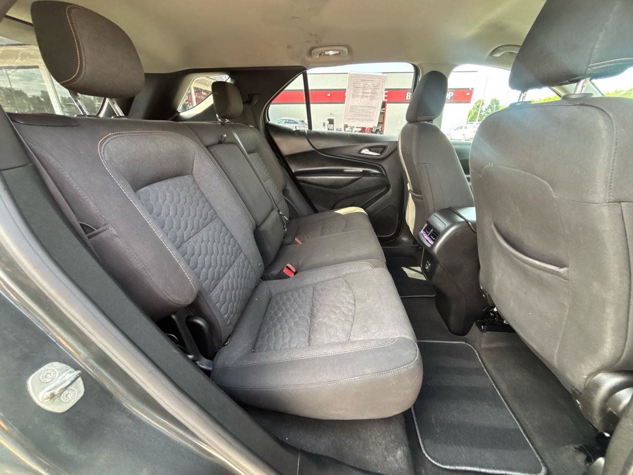 Used 2019 Chevrolet Equinox LT FWD image 12