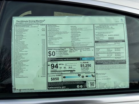 Used 2025 BMW i4 xDrive40i w/ Premium Package AWD/4WD image 33
