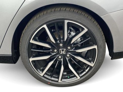 New 2025 Honda Accord Touring image 31