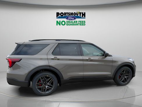 New 2026 Ford Explorer ST w/ Sun And Sound Package AWD/4WD image 6