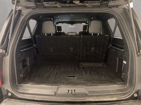 Used 2019 Ford Expedition Max XLT w/ Equipment Group 201A AWD/4WD image 21