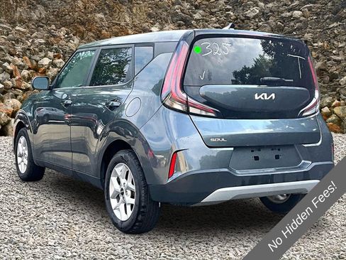 Used 2024 Kia Soul LX w/ Option Group 015 FWD image 10