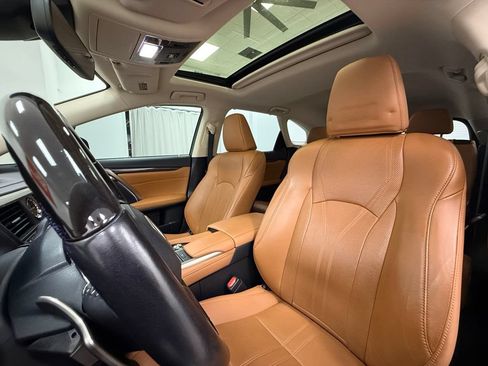 Used 2022 Lexus RX 350L Luxury w/ Accessory Package (Z1) AWD/4WD image 11