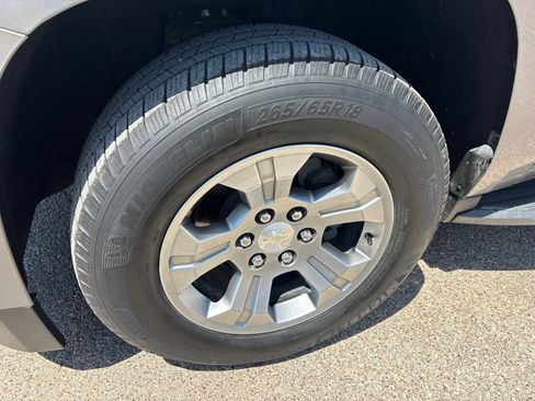 Used 2019 Chevrolet Tahoe LS RWD image 32