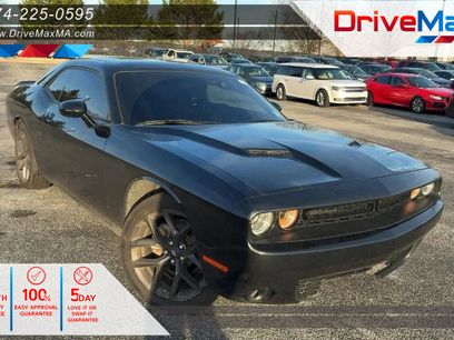 Used 2022 Dodge Challenger SXT w/ Blacktop Package