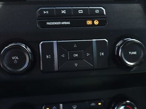 Used 2022 Ford F250 XL w/ Power Equipment Group AWD/4WD image 36