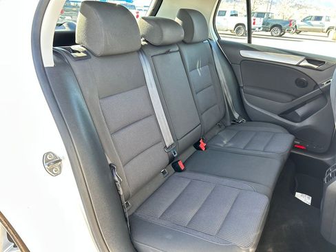 Used 2011 Volkswagen Golf TDI image 20