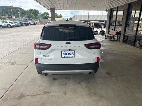 Certified 2023 Ford Escape Active FWD image 6