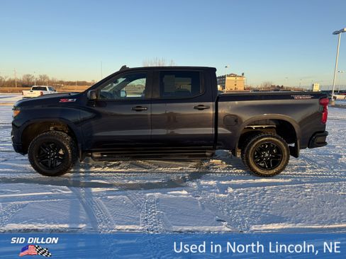 Used 2023 Chevrolet Silverado 1500 Custom Trail Boss image 2
