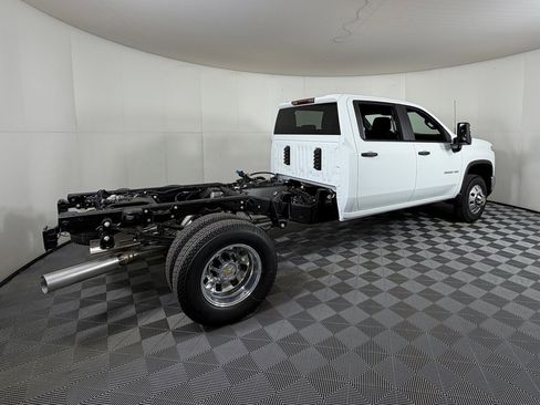 New 2026 Chevrolet Silverado 3500 W/T image 4