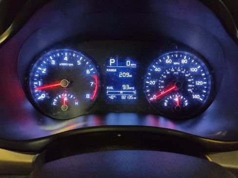 Used 2018 Kia Rio LX image 23