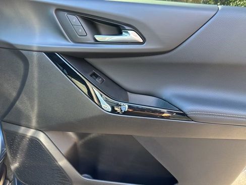 Used 2026 Chevrolet Equinox LT image 27