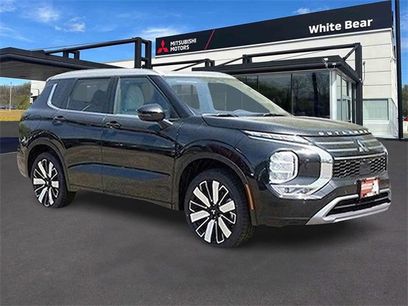 New 2025 Mitsubishi Outlander AWD