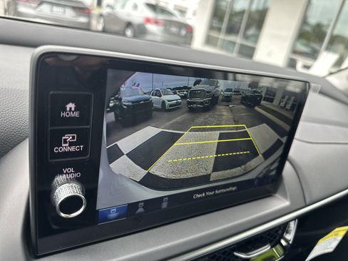 Used 2025 Acura ADX FWD image 15