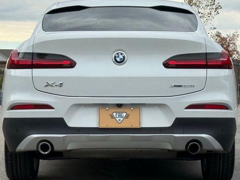 Used 2020 BMW X4 xDrive30i w/ Premium Package AWD/4WD image 4