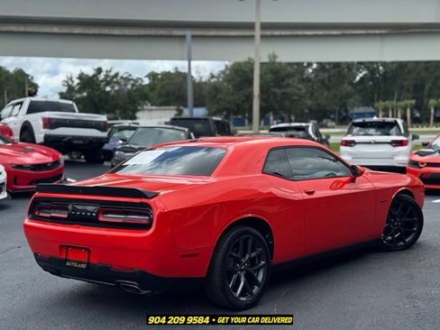Used 2021 Dodge Challenger R/T w/ Blacktop Package RWD image 8