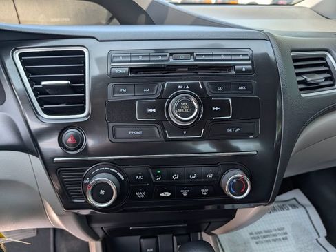 Used 2013 Honda Civic LX image 20