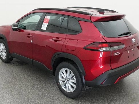New 2026 Toyota Corolla Cross LE FWD image 7
