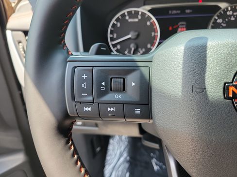 Certified 2025 Nissan Rogue SV AWD/4WD image 22