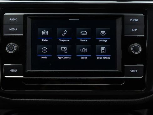 Used 2023 Volkswagen Tiguan S image 18