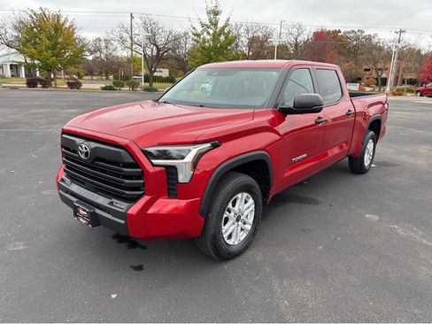 Used 2024 Toyota Tundra SR5 image 14