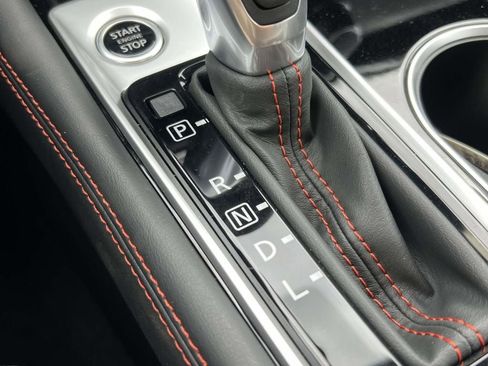 New 2025 Nissan Altima 2.5 SR AWD/4WD image 14