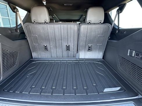 New 2026 GMC Yukon XL Denali Ultimate w/ LPO, Floor Liner Package image 7