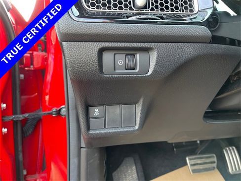 Certified 2025 Honda Civic Sport image 19
