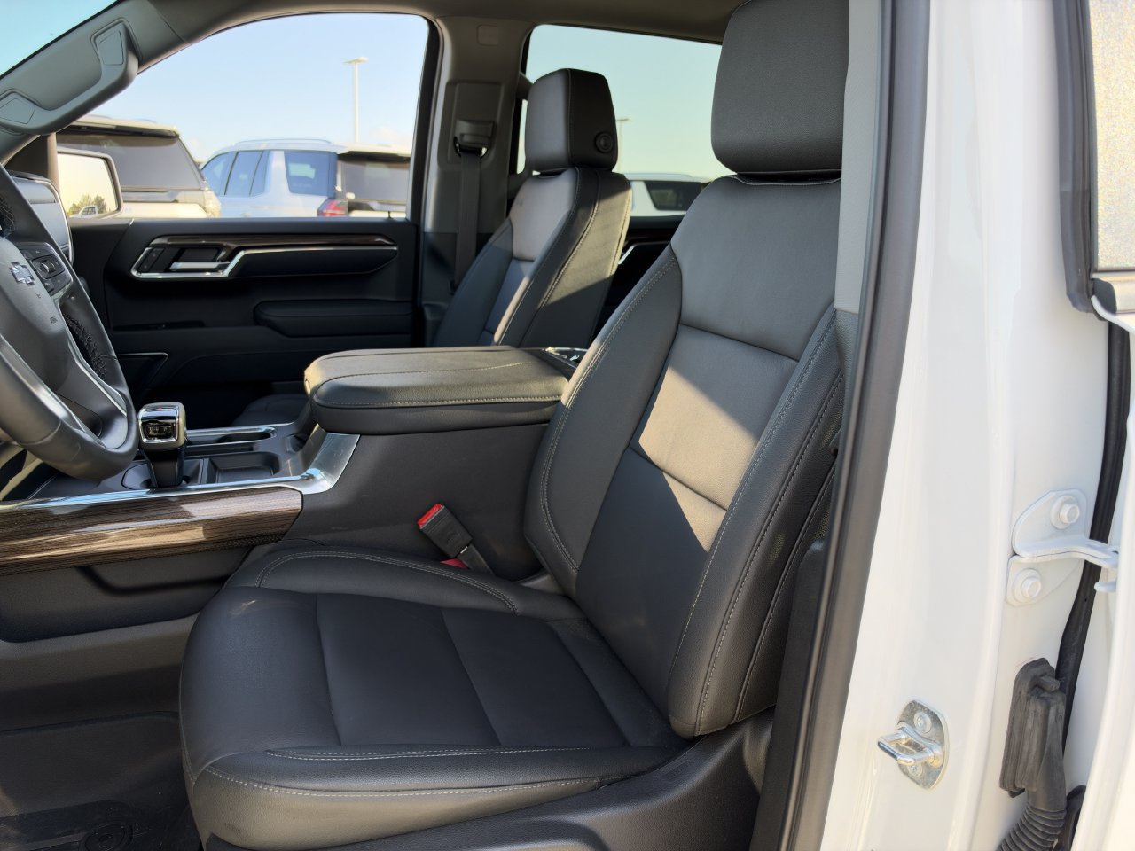 Used 2026 Chevrolet Silverado 1500 RST w/ Texas Edition Plus AWD/4WD image 26