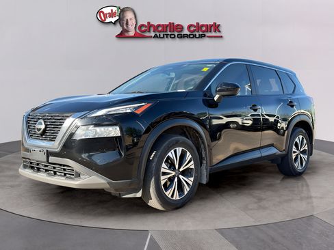 Used 2023 Nissan Rogue SV FWD image 1