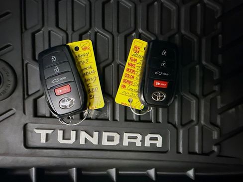 Used 2023 Toyota Tundra SR5 AWD/4WD image 34