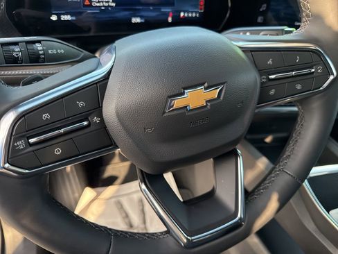 New 2026 Chevrolet Equinox LT image 16