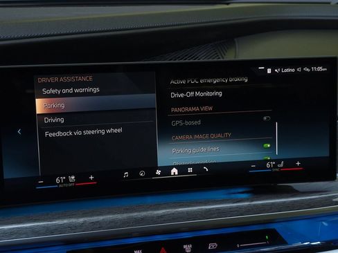Used 2023 BMW i7 xDrive60 AWD/4WD image 57