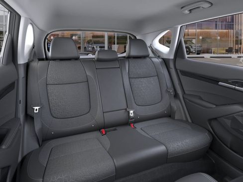 New 2026 Kia Seltos S FWD image 16
