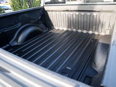 Used 2014 Ford F150 Raptor w/ Equipment Group 801A Luxury image 31