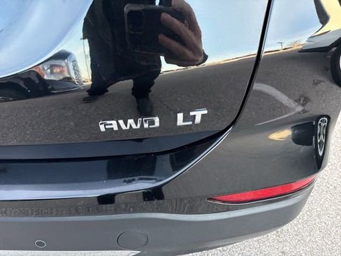 Used 2024 Chevrolet Equinox LT image 11