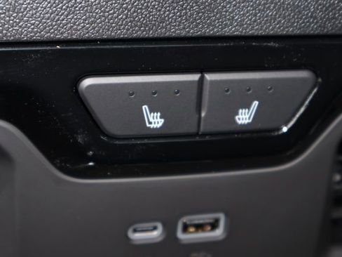 New 2026 GMC Sierra 3500 AT4 w/ AT4 Premium Plus Package image 17