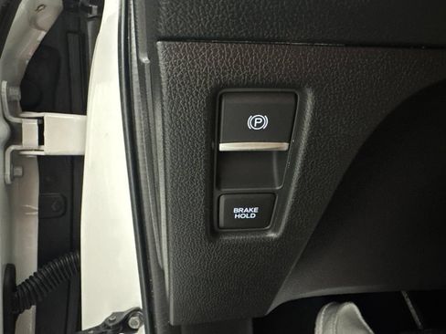 Used 2023 Honda Odyssey Elite image 24
